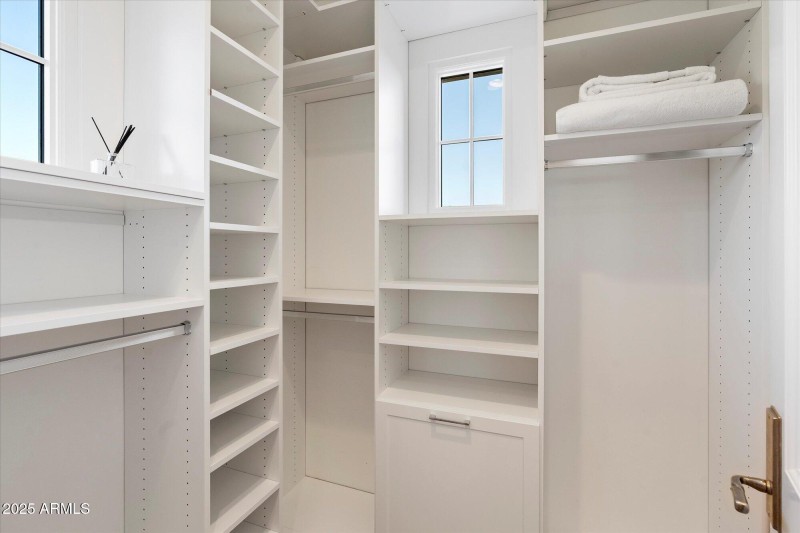 143-New - Missing Bedroom Closet