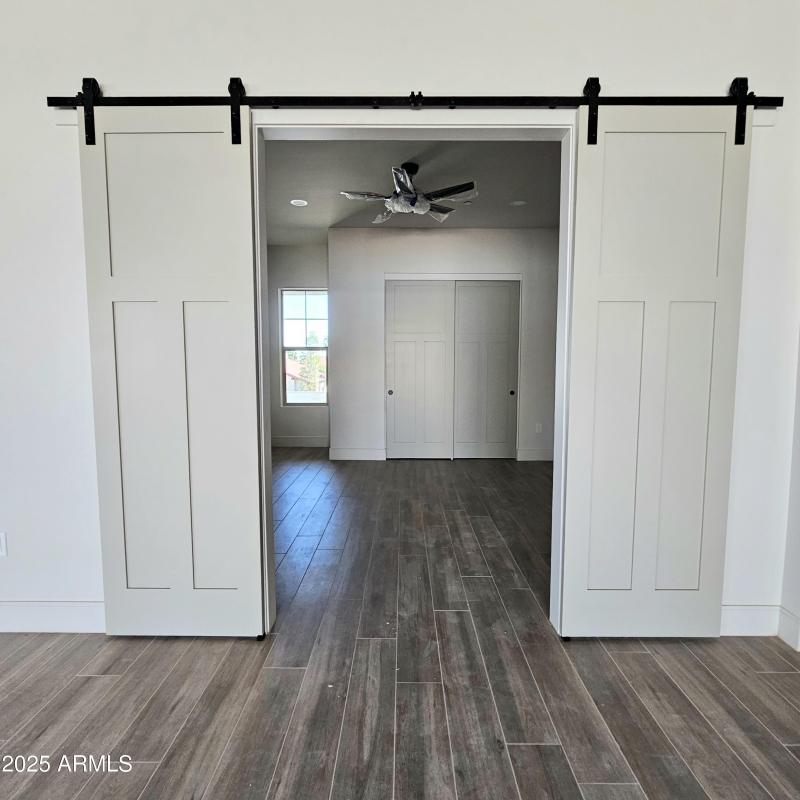 DEN/BEDROOM