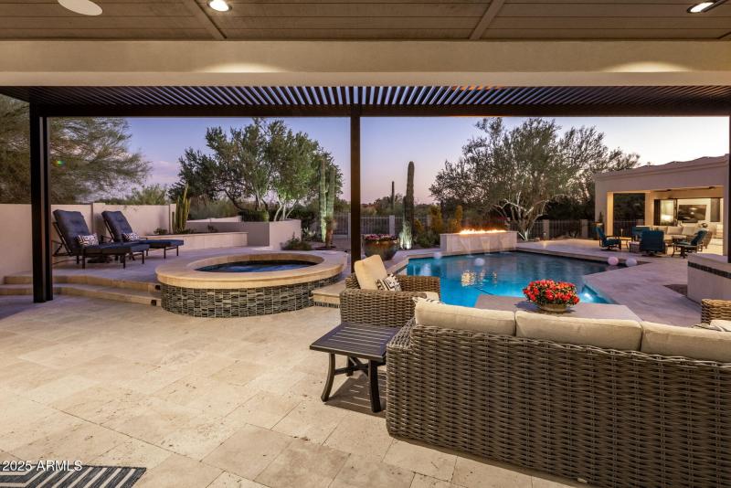 80-web-or-mls-D46A8155