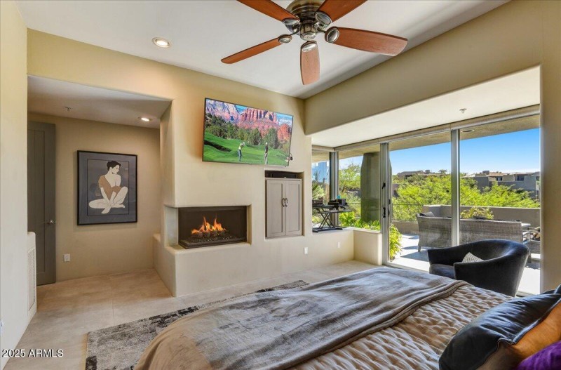 22-Primary Bedroom View