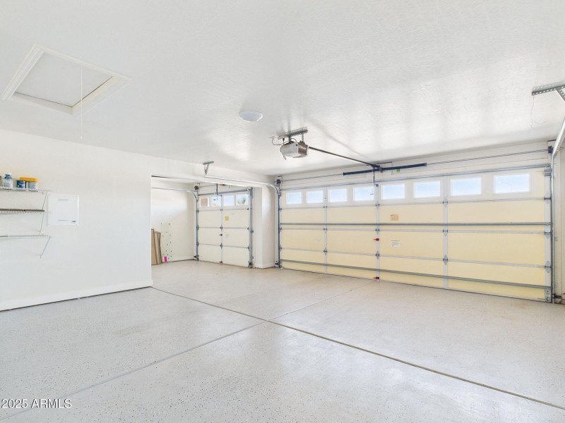 28-web-or-mls-CAM03379G0-PR0149-STILL025