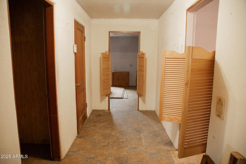 Hall betw Lvg Rm Lavendar Bdrm & Frame A