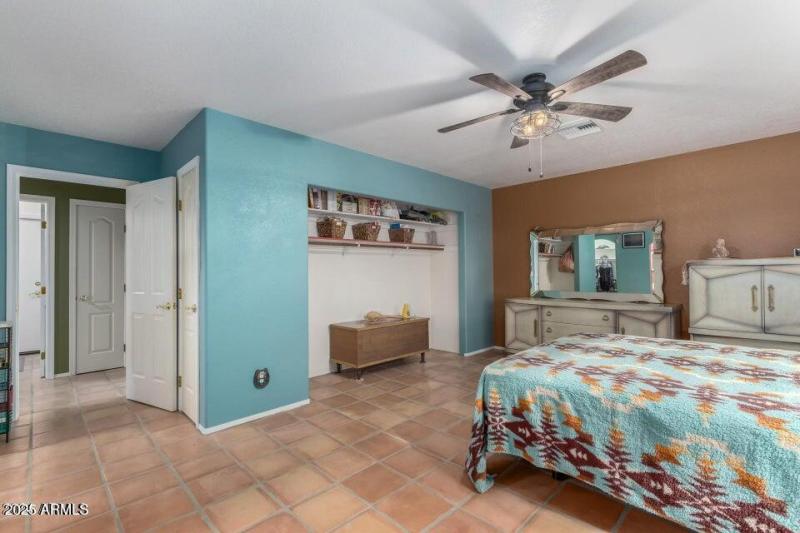 20250208003222281621000000-o