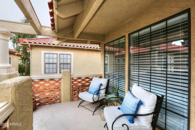 Front Patio2