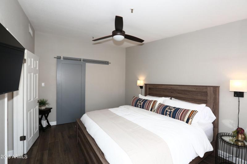 Primary Bedroom2