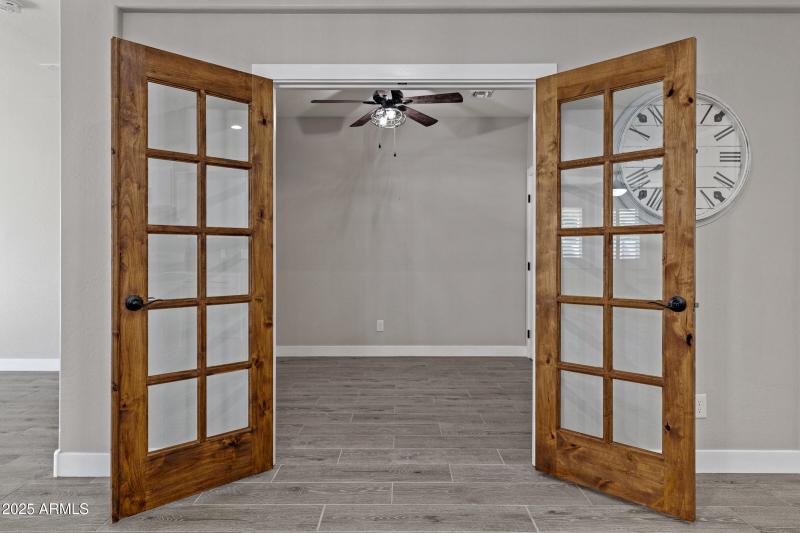 23137 E Camina Buena Vista-21