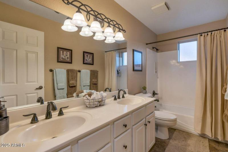 secondary bathroom