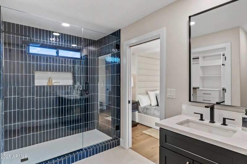 8436 N Vía Linda-22