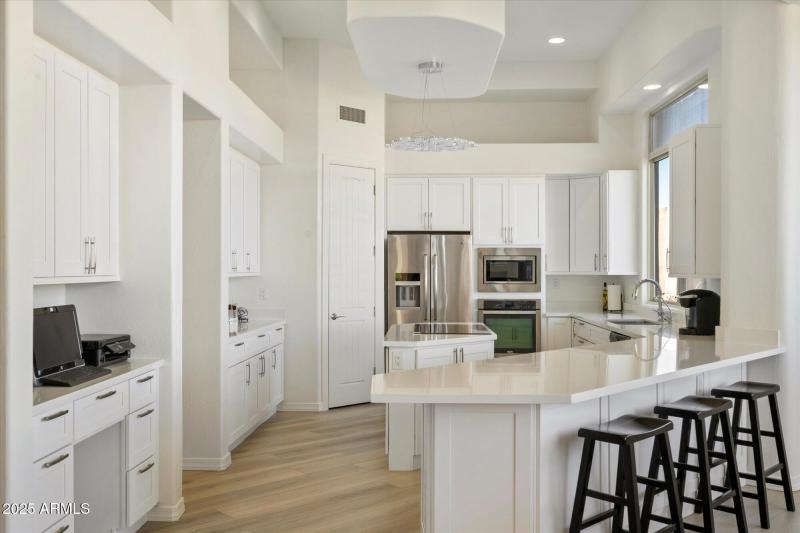 Large Kitchen