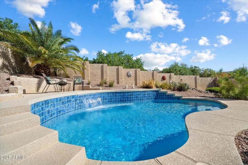 Sparkling Pool 2