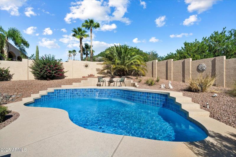 Sparkling Pool 3