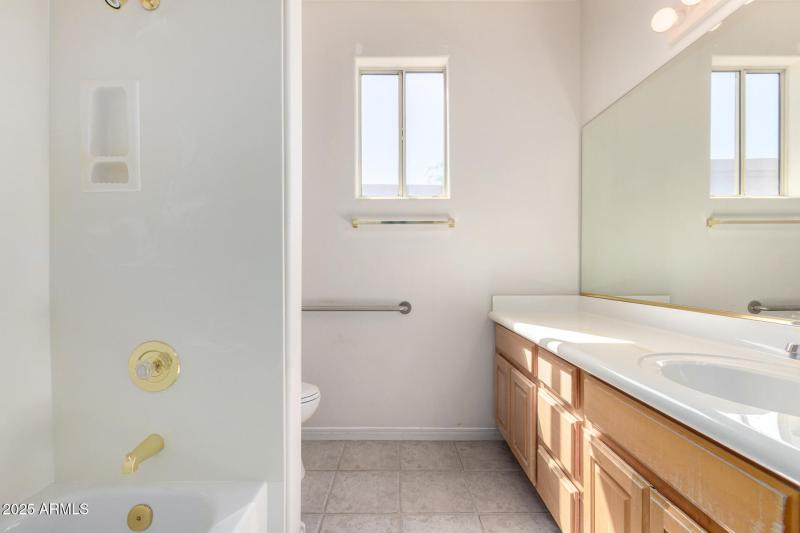 2nd Bathroom