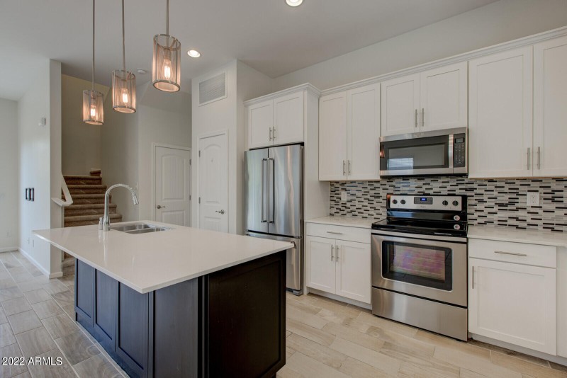 09_710_E_Boca_Raton_Road9_mls