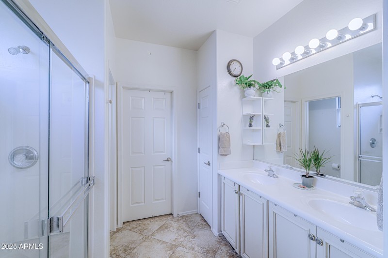 3723_W_MEMORIAL_MLS_14