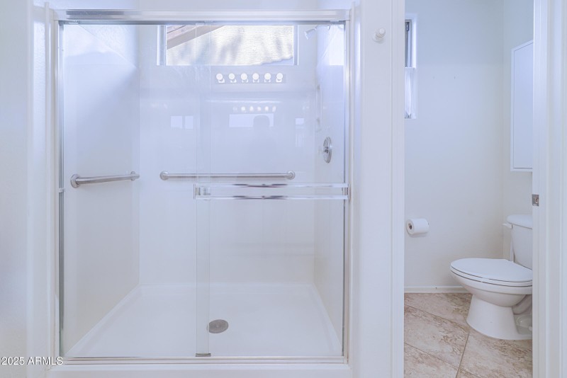 3723_W_MEMORIAL_MLS_15