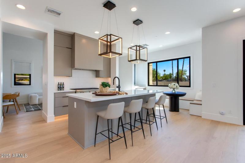 Malcomb Kitchen - 3