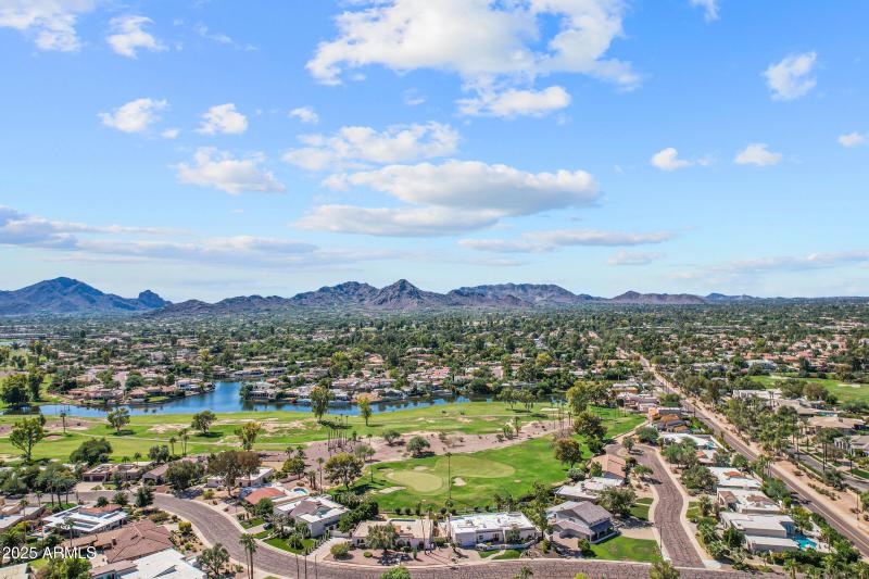 8436 N Vía Linda-43