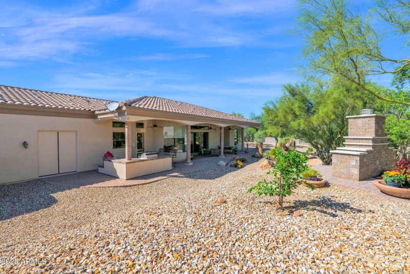 63-web-or-mls-P1315236