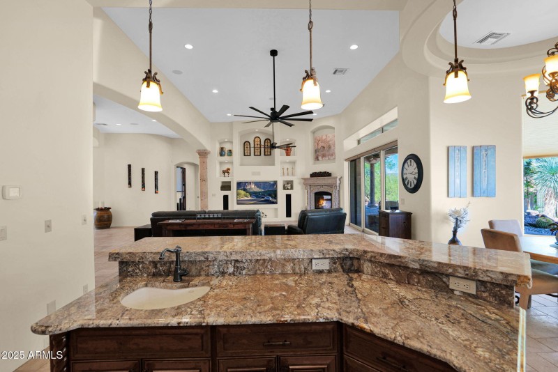 50-web-or-mls-P1315196