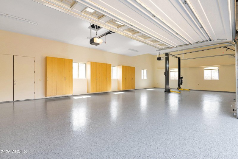 1-web-or-mls-P1233738