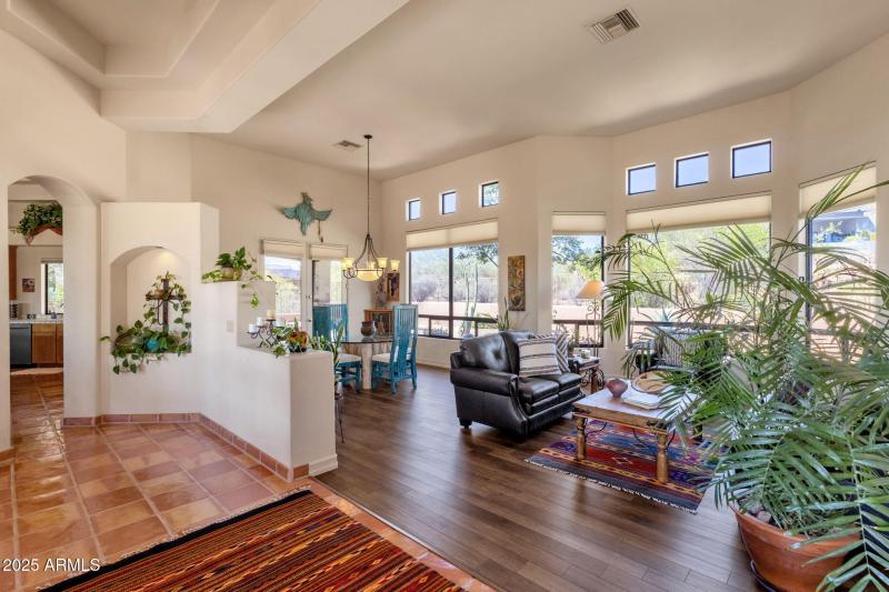 13-web-or-mls-16302-e-saguaro-blvd