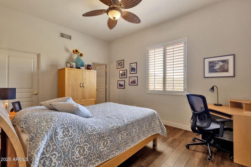 39-web-or-mls-16302-e-saguaro-blvd