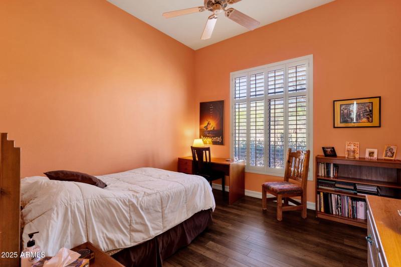 41-web-or-mls-16302-e-saguaro-blvd