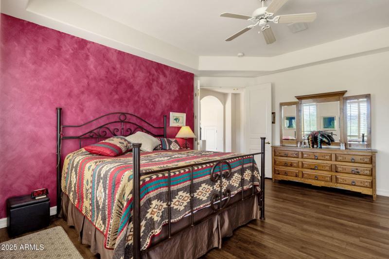 44-web-or-mls-16302-e-saguaro-blvd