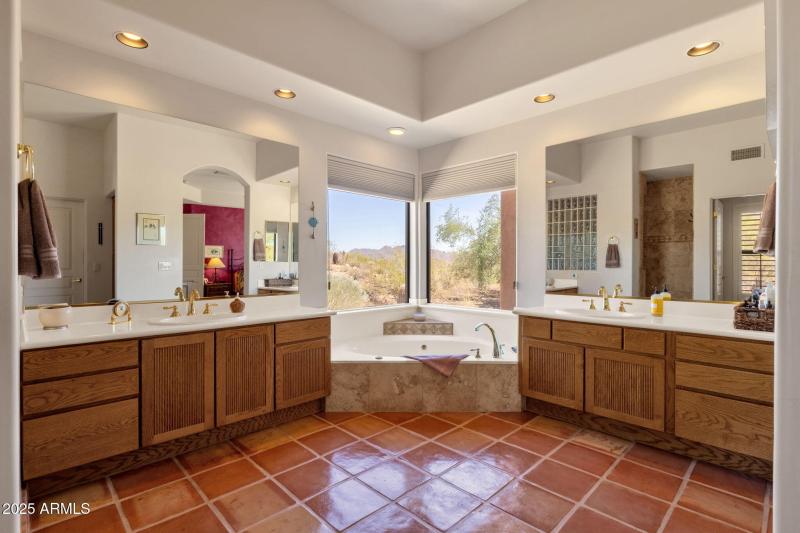 48-web-or-mls-16302-e-saguaro-blvd