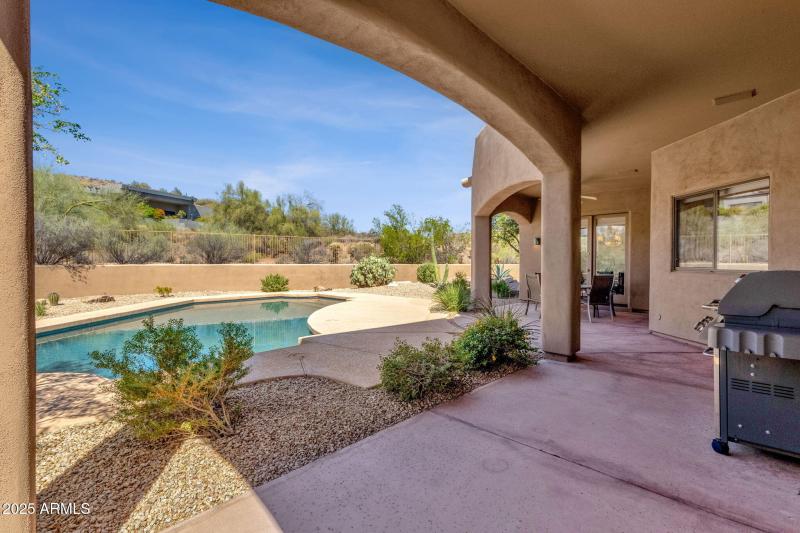 56-web-or-mls-16302-e-saguaro-blvd