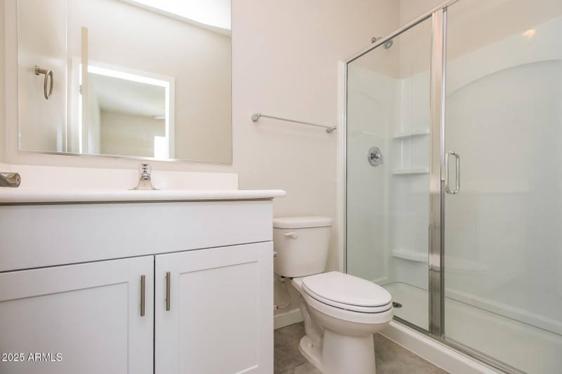 022-photo-bathroom-14849484