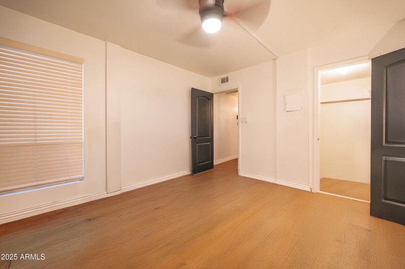 primary_bedroom_2.5 (1)