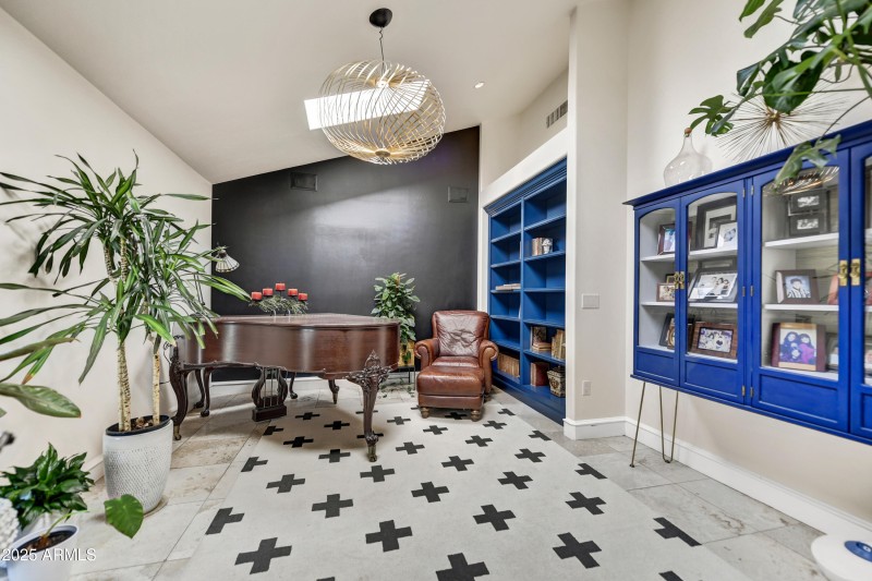 014_Den or 2nd Office