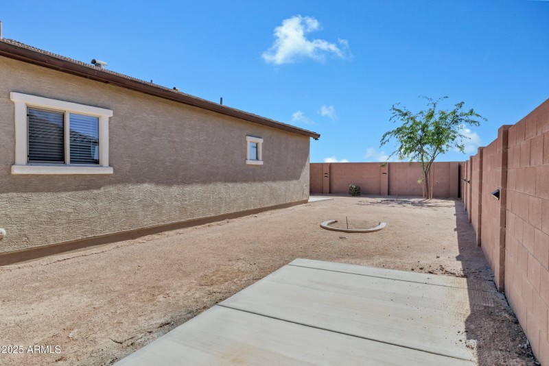 Side yard