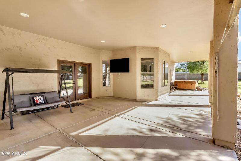 35_back porch