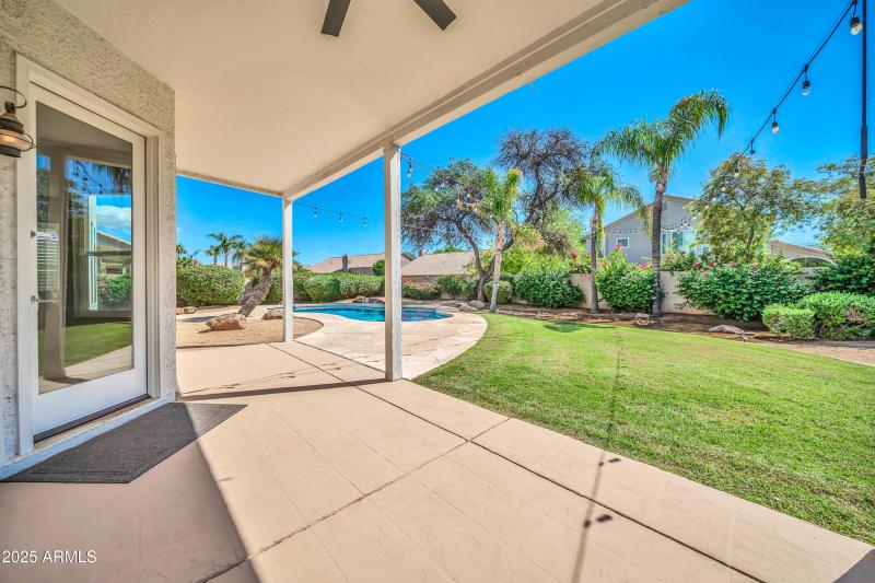 5417 E Anderson Dr-47