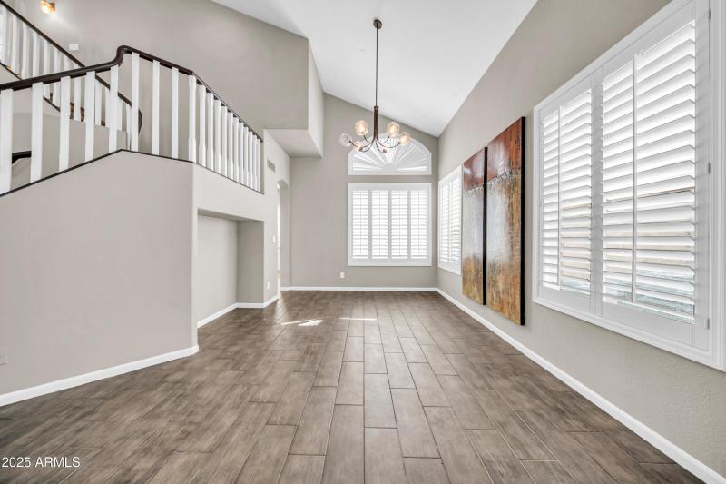 5417 E Anderson Dr-12