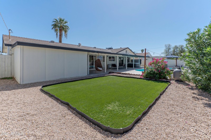 13150 North 22nd Avenue-print-021-034-ba