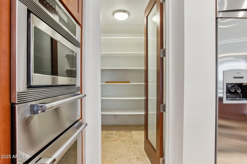 Extra large walk in pantry