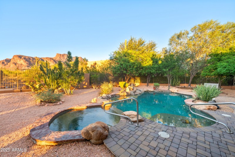 6444-E-Quail-Hideaway-Ln-92