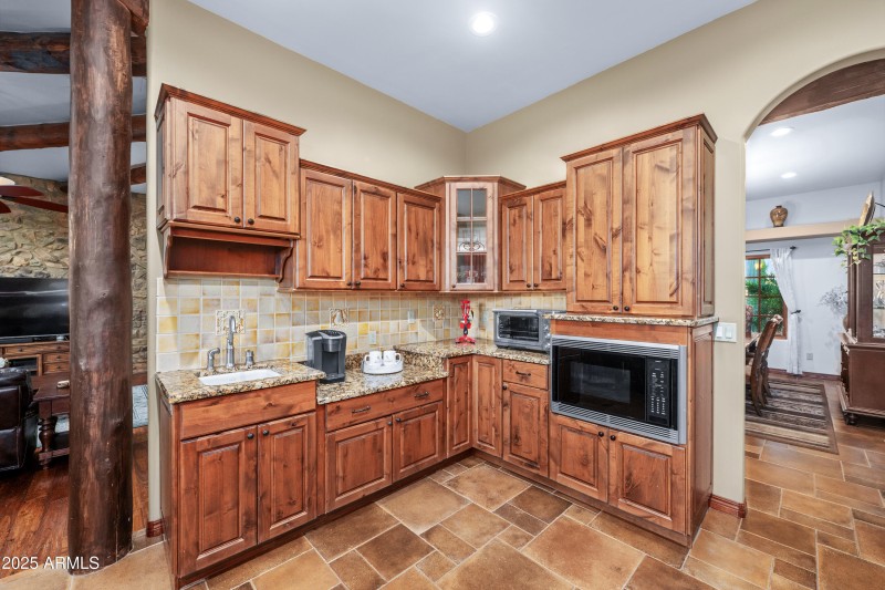 6444-E-Quail-Hideaway-Ln-15