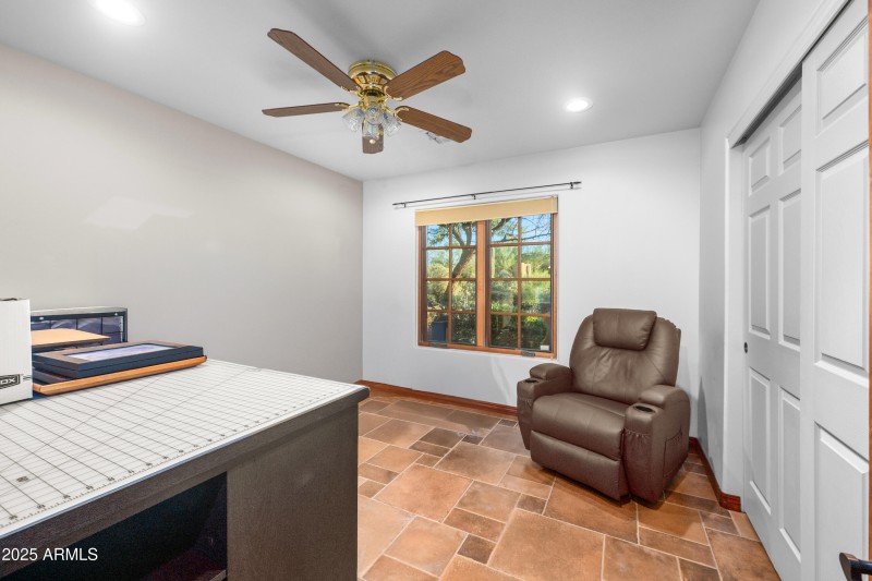 6444-E-Quail-Hideaway-Ln-47