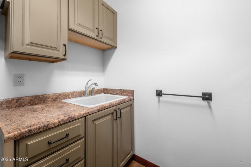 6444-E-Quail-Hideaway-Ln-51