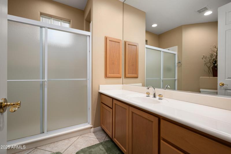 8209EHoverlandRd-26