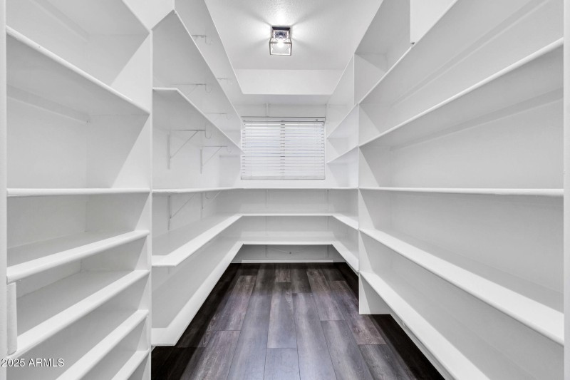 4900 S Springs Dr-13