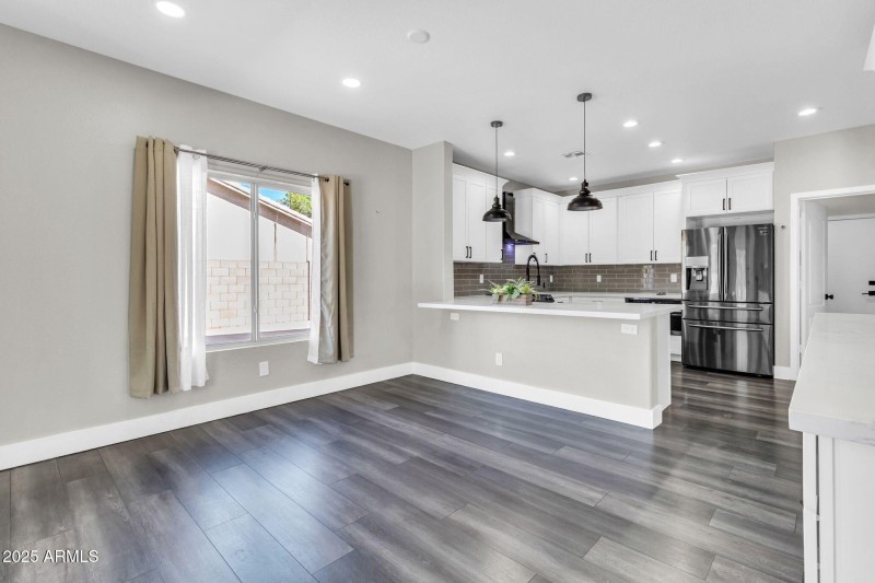 4900 S Springs Dr-20