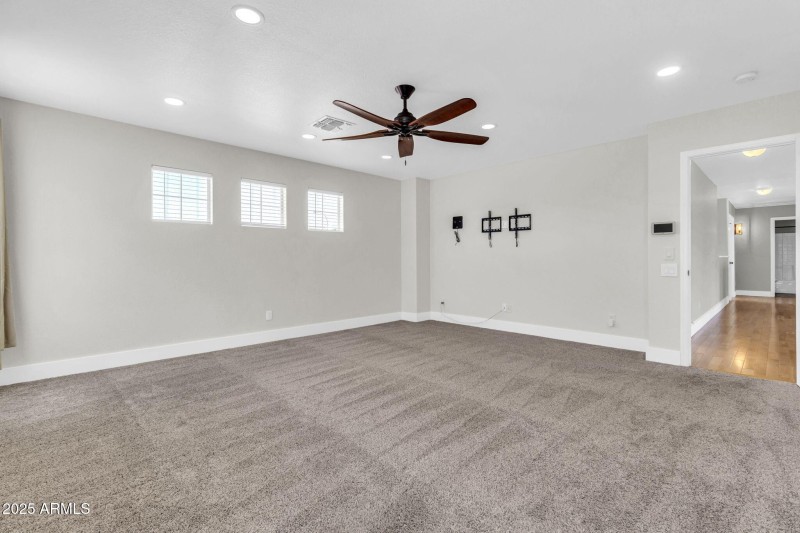 4900 S Springs Dr-26