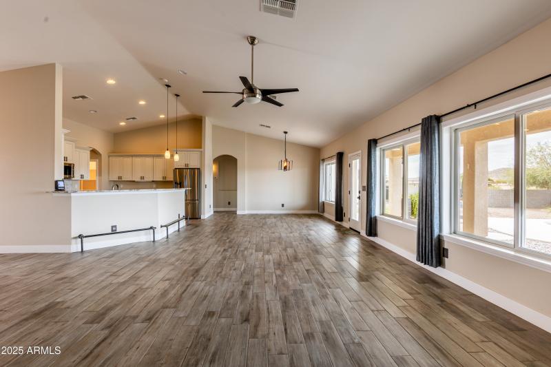28906 N WAKEFIELD RD-20
