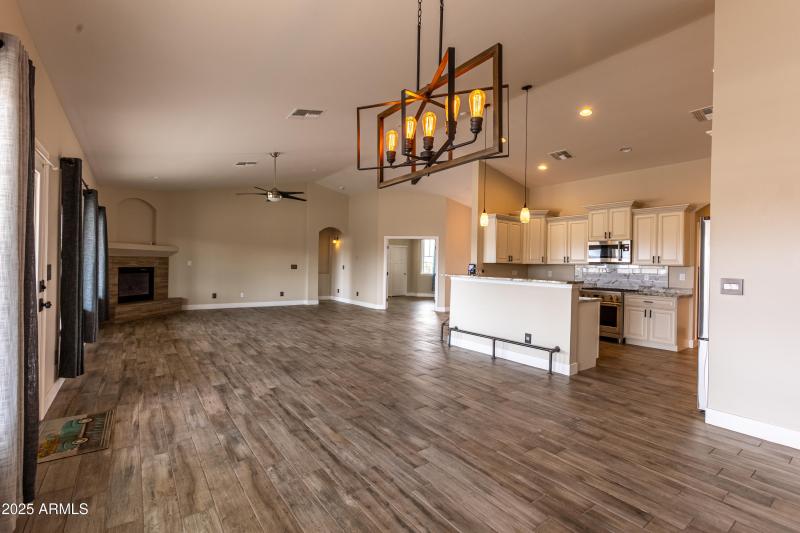 28906 N WAKEFIELD RD-22