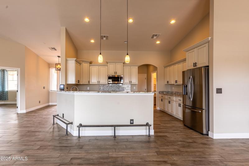 28906 N WAKEFIELD RD-23